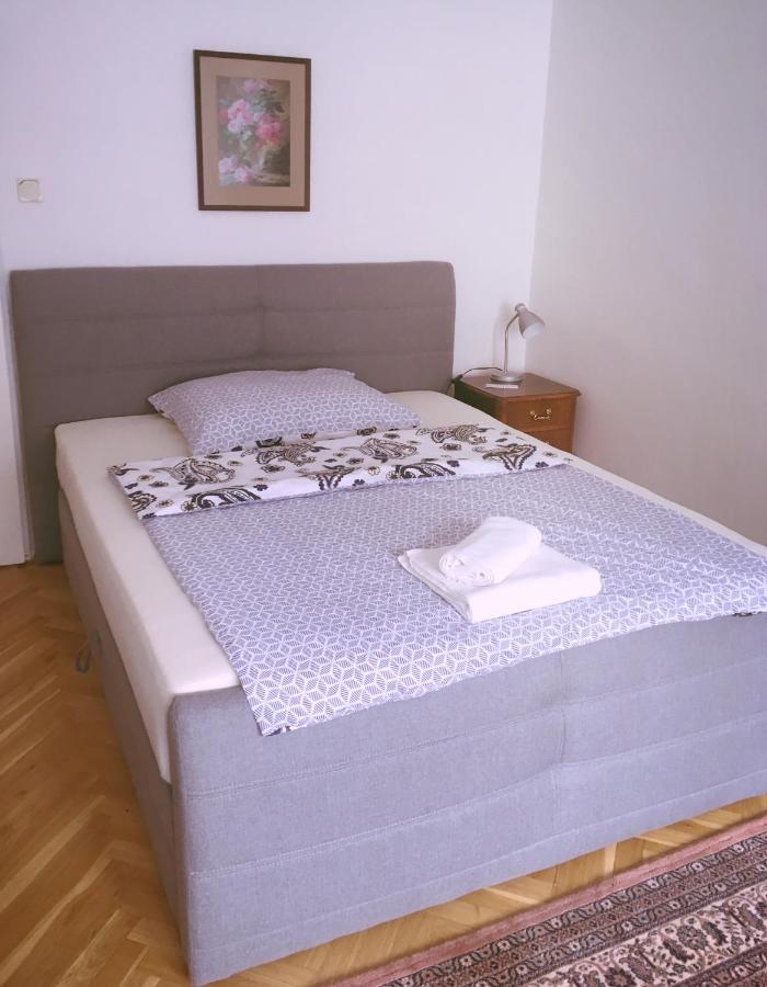 Apartment Anna Vysehrad Praga Esterno foto